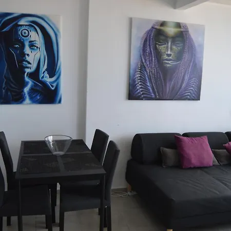 Апартаменты Mit Schoener Aussicht *