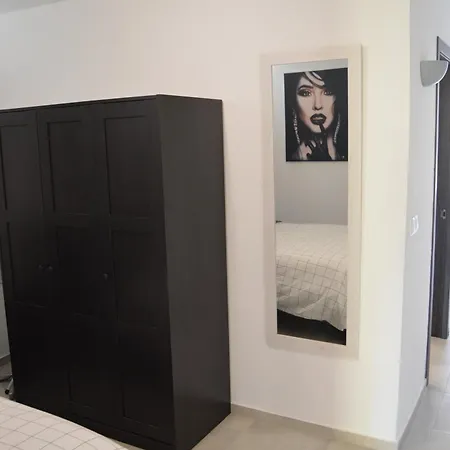 Mit Schoener Aussicht Apartament